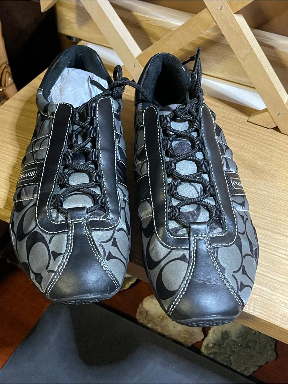 Coach Sz 8.5 Sporty Low- Profile Trainer -Sneaker